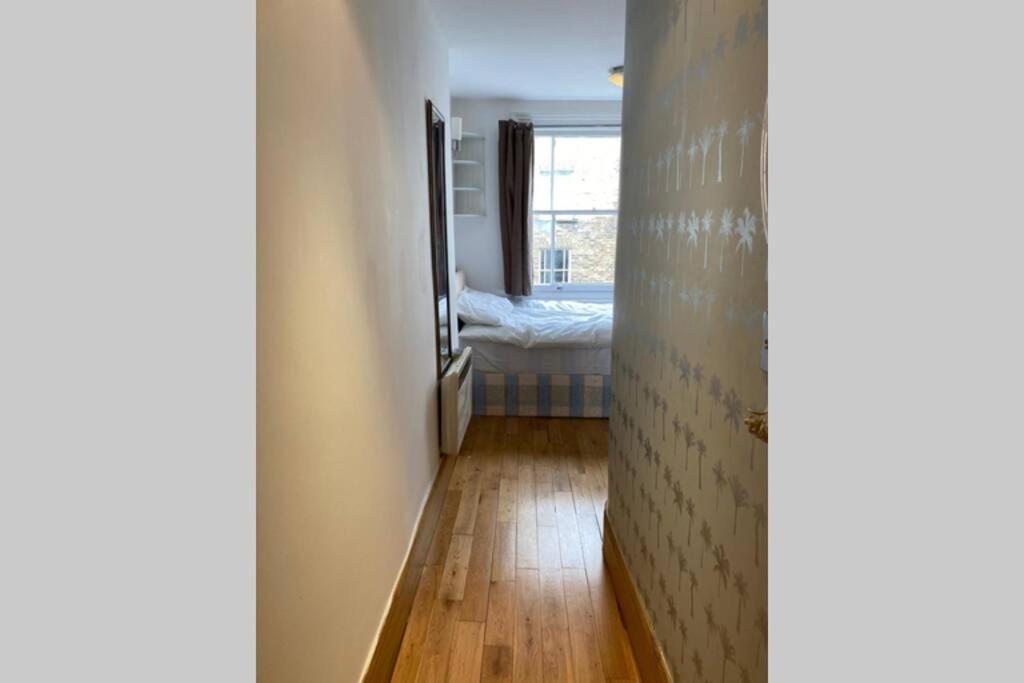 F201-Affordable Studio Near Hyde Park - main image