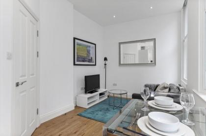 Cosy 1 Bed Apartment next to Liverpool Street Station FREE WIFI By City Stay Aparts London - image 10