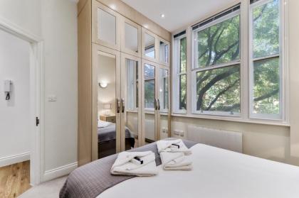 Cosy 1 Bed Apartment next to Liverpool Street Station FREE WIFI By City Stay Aparts London - image 12