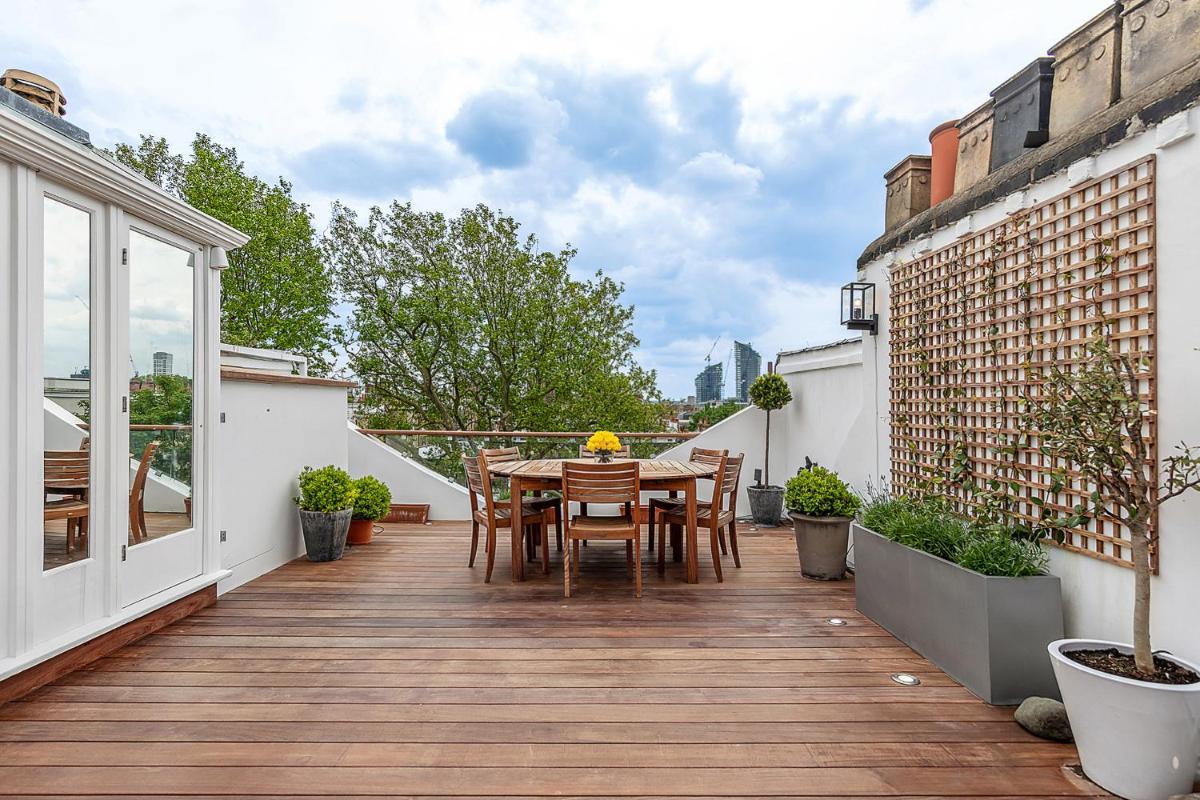 Veeve - Roof Terrace Views in Chelsea - main image