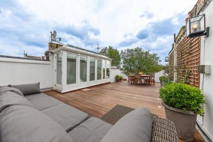 Veeve - Roof Terrace Views in Chelsea - image 2