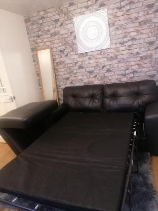 Stunning 1 bedroom apartment in Dagenham - image 7