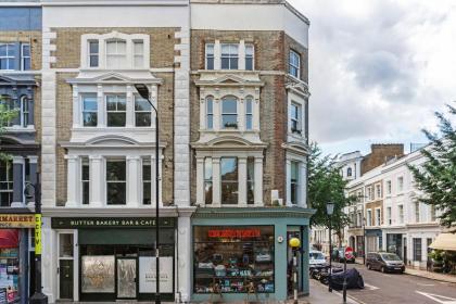 Veeve - Vintage Hollywood in Notting Hill - image 17