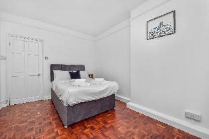 Suites by Rehoboth - Lord's - St John's Wood - image 10