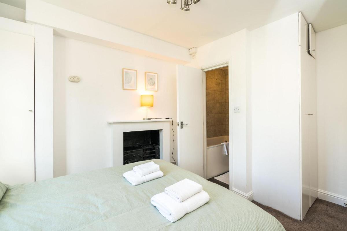 Super 1BD Flat minutes from Kings Cross Station - image 6