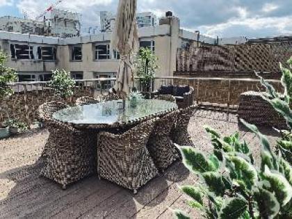 Penthouse Loft apartment with roof terrace - image 20