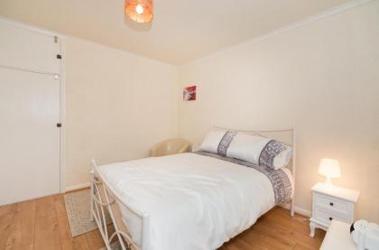 TDM Bachelot Lettings Ltd - image 13