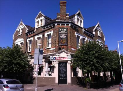 Forest Gate Hotel - image 19