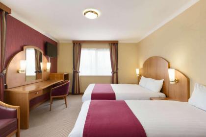 Savera Hotel South Ruislip - image 20