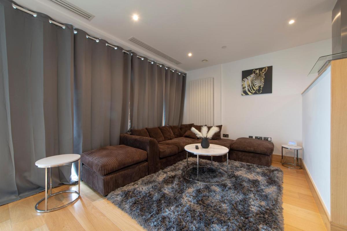 Lovely 2-Bed luxury Apartment in city of London - image 4