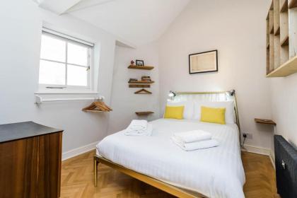 Stunning 3BD Flat Shoreditch with Hidden Garden - image 18