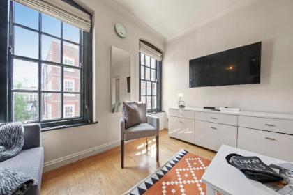 1 Bed Executive Apartment near Liverpool Street Station FREE WIFI by City Stay Aparts London - image 14