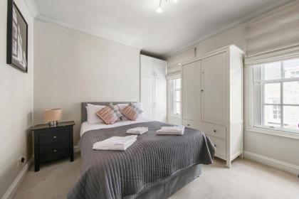 1 Bed Executive Apartment near Liverpool Street Station FREE WIFI by City Stay Aparts London - image 5