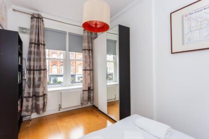 Homely 1 Bedroom Apartment in the Heart of Vibrant Camden - image 15