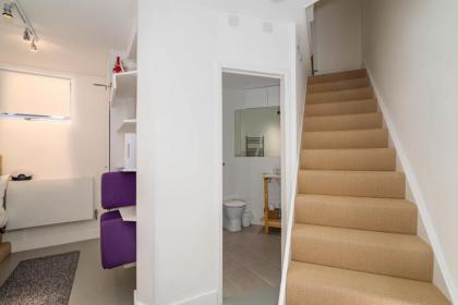 GuestReady - Micro Garden flat in Fulham - image 15