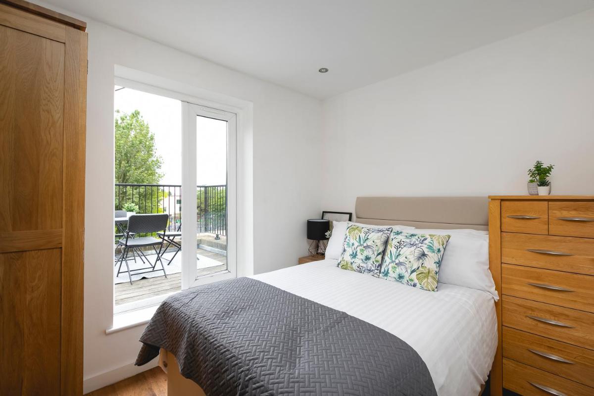 Skyvillion - Beautiful 3-Bed Central London Apartment - image 6