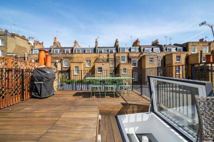 GuestReady - Modern Apt in Chelsea with a Terrace - image 2