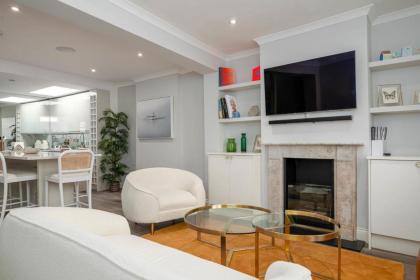 GuestReady - Modern Apt in Chelsea with a Terrace - image 7