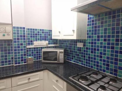 Beautiful 2 Bedroom Flat in Frampton Street - image 16