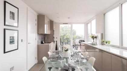 Boutique 3 Bed Apartment - image 17