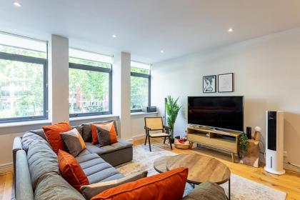 Stunning Modern Apartment in the Heart of Holborn - image 4