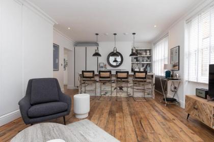 Stylish 2 Bedroom Apartment near Oxford Street - image 17