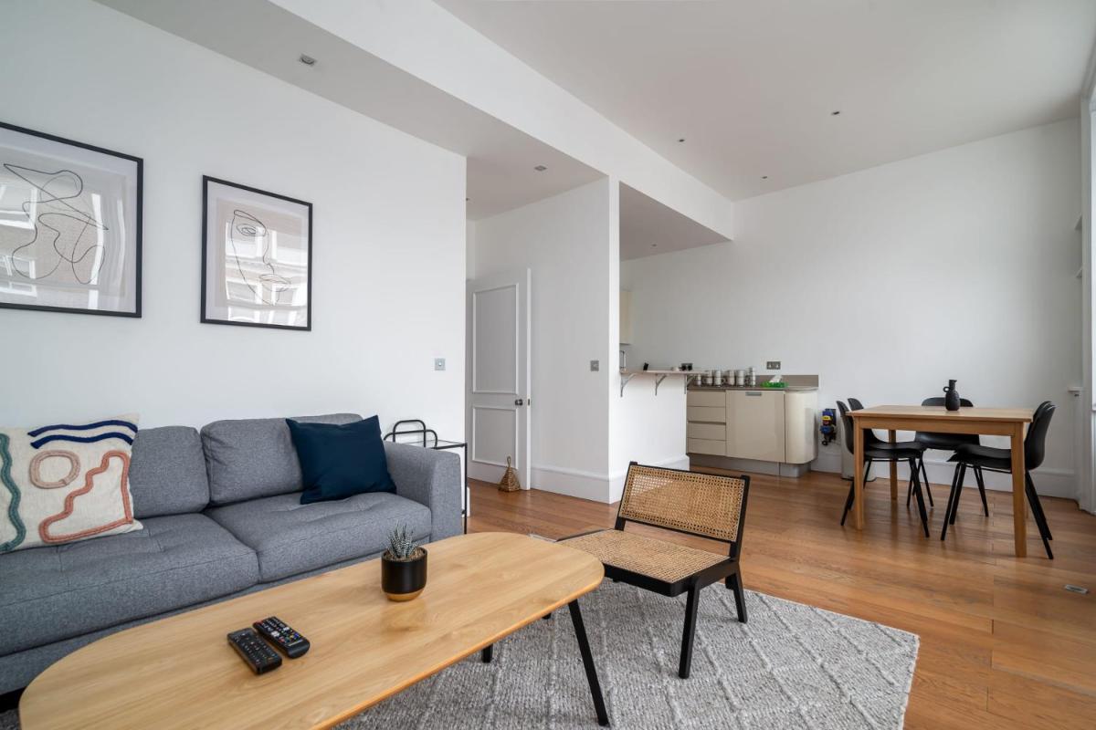 GuestReady - Chic flat in the heart of Kensington - main image