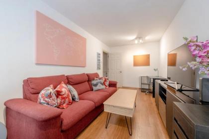 Bright 1 Bedroom Flat in Kensington Olympia - image 8