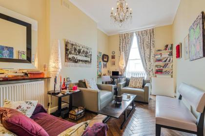 Charming one bedroom flat near Maida Vale by UnderTheDoormat - image 14