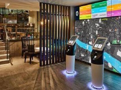 Hub by Premier Inn London Tower Bridge - image 4