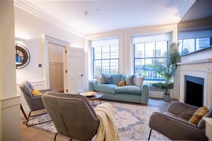 Stylish & Spacious 3Bed Home near Liverpool Street Train Station - image 4