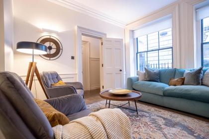 Stylish & Spacious 3Bed Home near Liverpool Street Train Station - image 9