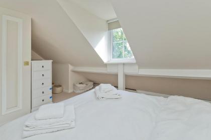 Delightful apartment in Brackenbury village near Hammersmith by UnderTheDoormat - image 10