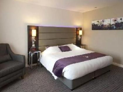 Premier Inn London Eltham - image 14