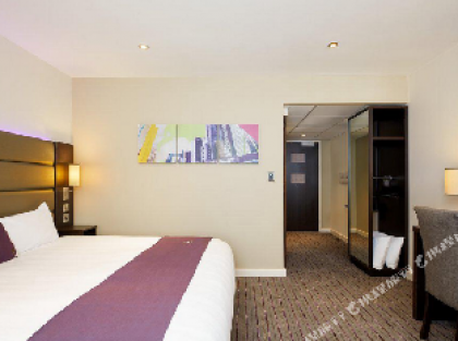 Premier Inn London Eltham - image 9