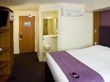 Premier Inn London Victoria - image 3