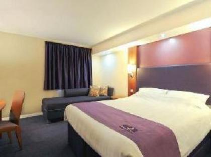 Premier Inn London Victoria - image 5