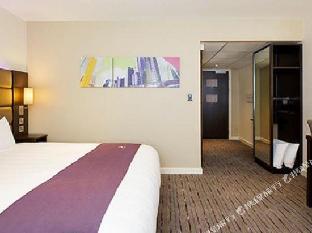 Premier Inn London Tottenham Hale - image 6