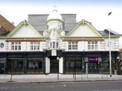 Premier Inn London Clapham - image 13