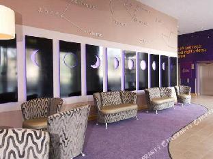 Premier Inn London Docklands (Excel) - image 7