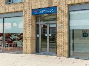 Travelodge London Excel Hotel - image 2