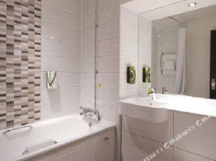 Premier Inn London Uxbridge - image 6