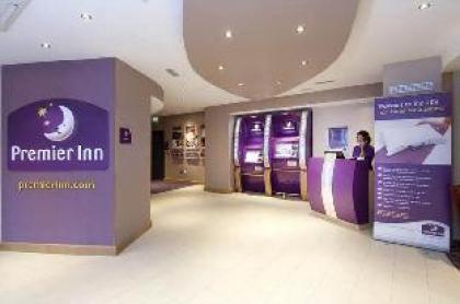 Premier Inn London Richmond - image 16