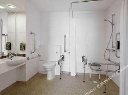 Premier Inn Loughton/Buckhurst Hill - image 6