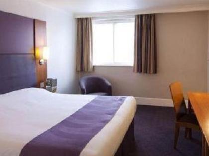 Premier Inn Loughton/Buckhurst Hill - image 7