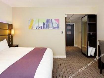 Premier Inn London Orpington - image 8