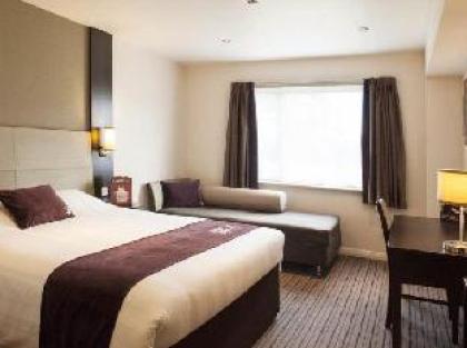 Premier Inn London Orpington - image 9