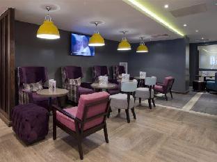 Premier Inn London Farringdon (Smithfield) - image 6