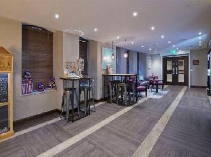 Premier Inn London Farringdon (Smithfield) - image 8