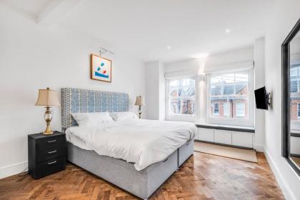 GuestReady - Modern Flat in Fulham - image 2